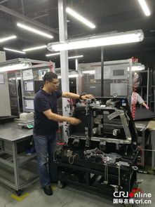 龔杜弟 愛(ài)啃“硬骨頭”的汽車(chē)內(nèi)飾探路者